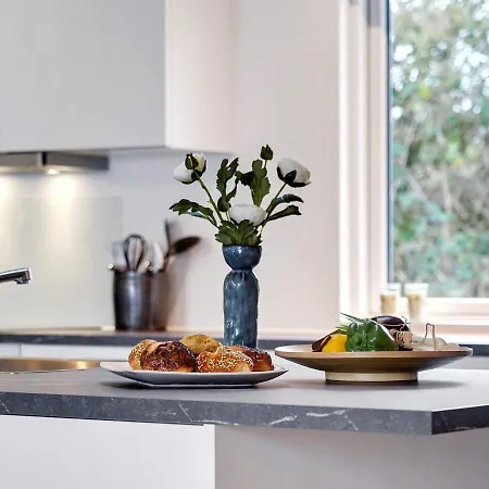 Luxury House For 20 - By Traum *