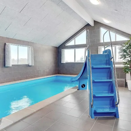 Luxury House For 20 - By Traum *